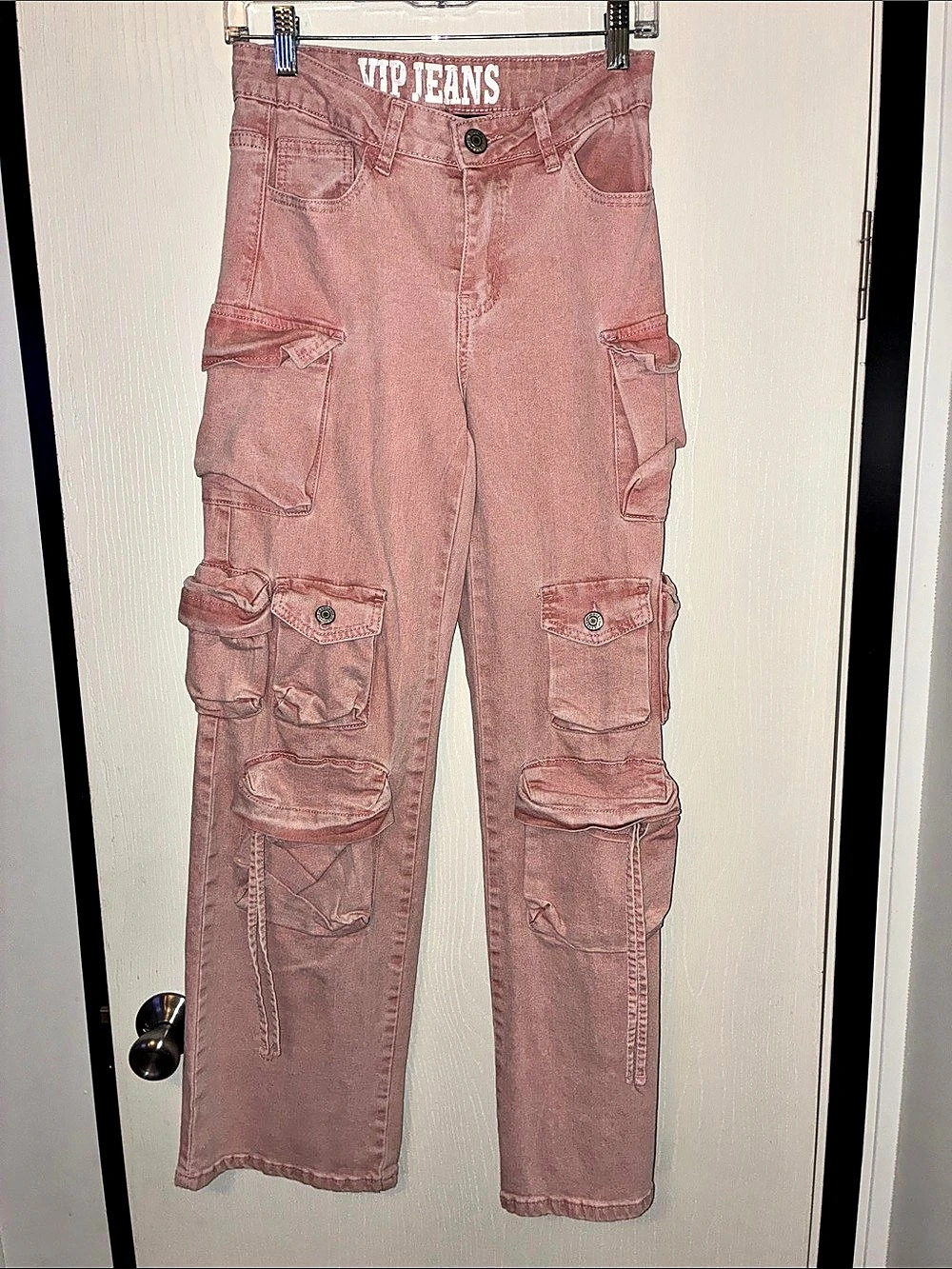 VIP JEANS Pink Straight Leg Cargo Jeans Size 5/27